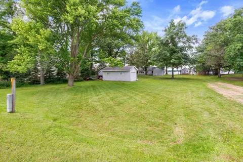 11263 Kimball Ave NW, Annandale, MN 55302