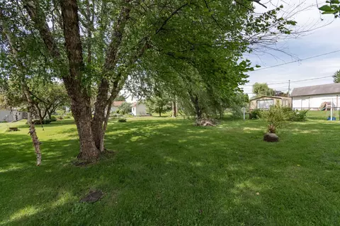 415 1st Ave NE, Plainview, MN 55964 photo 21