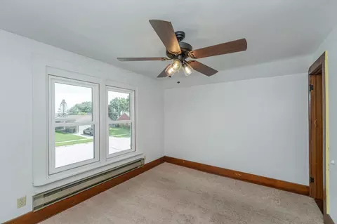 415 1st Ave NE, Plainview, MN 55964 photo 14