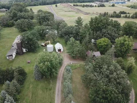 1131 Viking Blvd, Oak Grove, MN 55011