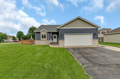 1141 4th St N, Sartell, MN 56377