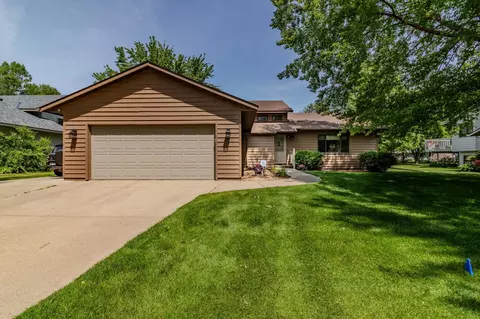 2813 Stearns Way, Saint Cloud, MN 56303