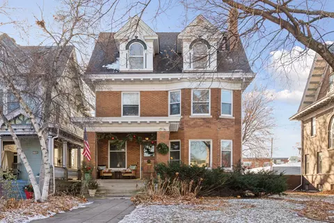 780 Summit Ave, Saint Paul, MN 55105