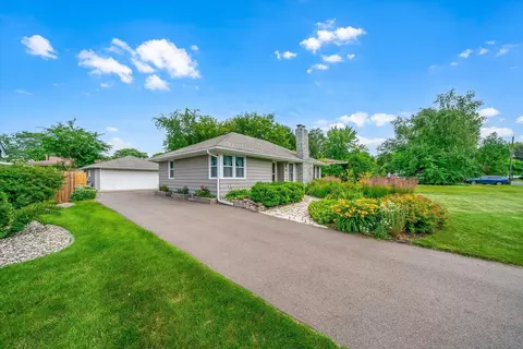 10649 Kell Ave S, Bloomington, MN 55437 photo 3