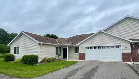 1279 Heritage Ln, Waite Park, MN 56387