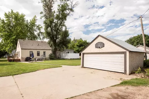 14 E 1st St, Morris, MN 56267 photo 31