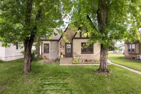 14 E 1st St, Morris, MN 56267 photo 3