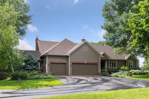 7205 Dahlgren Rd, Chaska, MN 55318