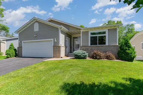 782 Monet Ct, Mendota Heights, MN 55120