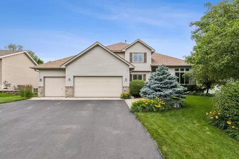 9338 Preserve Cir, Savage, MN 55378