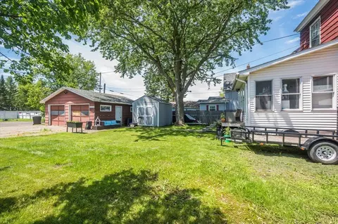 204 E 8th St, Superior, WI 54880 photo 4