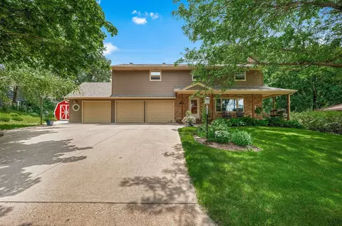 1305 Orchard Dr, Burnsville, MN 55306