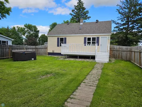 111 4th St SE, Ulen, MN 56585 photo 4