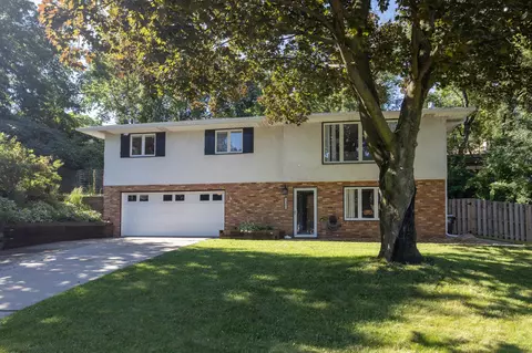 1300 Winslow Ave, West Saint Paul, MN 55118