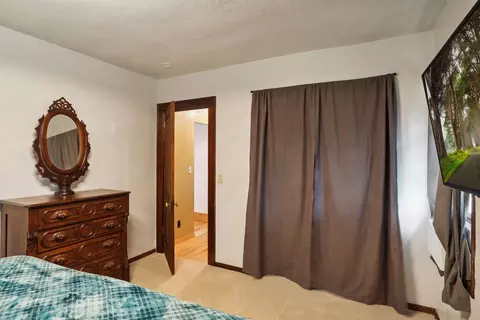 518 8th St E, Glencoe, MN 55336 photo 13