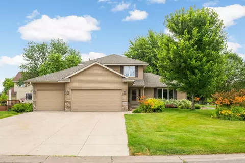 9440 White Oaks Ct, Champlin, MN 55316