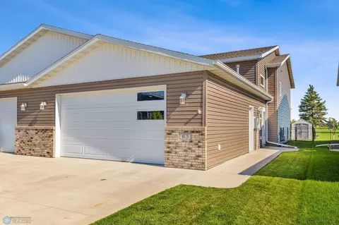 63 Cedar Dr, Mapleton, ND 58059
