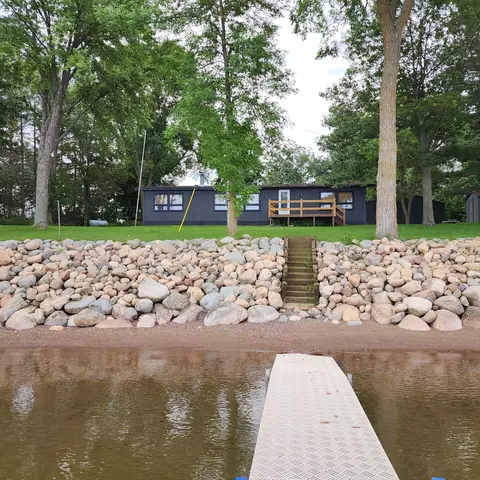 7526 Tailor Rd, Wahkon, MN 56386