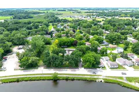 1208 Elm Ave E, Waseca, MN 56093 photo 3