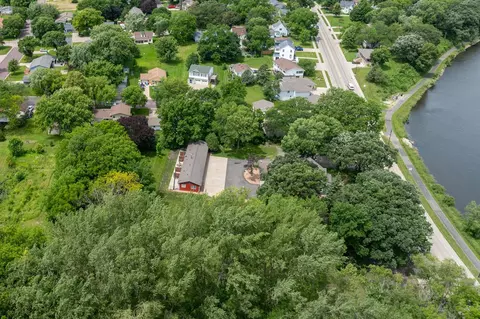 1208 Elm Ave E, Waseca, MN 56093