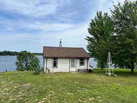 6024 Desoto Ave NW, Maple Lake, MN 55358