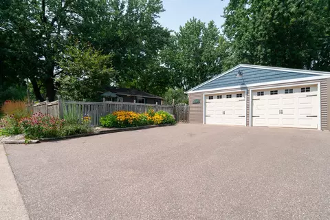 1663 Long Lake Rd, New Brighton, MN 55112 photo 52