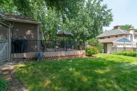 1663 Long Lake Rd, New Brighton, MN 55112 photo 9