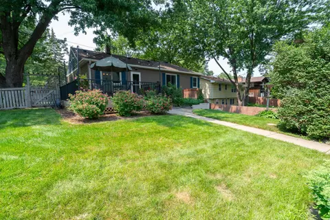 1663 Long Lake Rd, New Brighton, MN 55112 photo 4