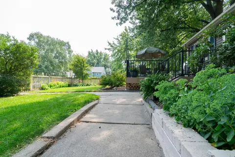1663 Long Lake Rd, New Brighton, MN 55112 photo 39