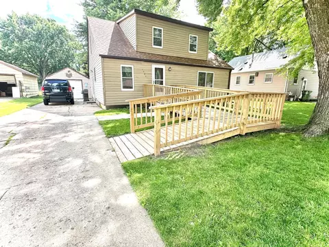 1906 Dover St, Worthington, MN 56187