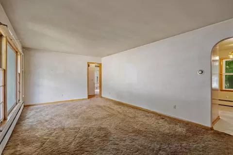721 9th Ave NE, Waseca, MN 56093 photo 5