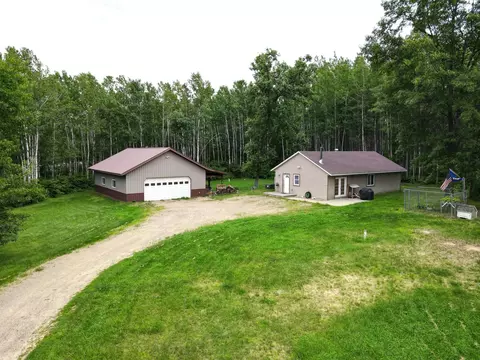 16014 River Rd, Grand Rapids, MN 55744