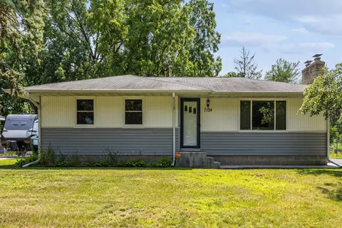 7124 Indiana Ave N, Brooklyn Center, MN 55429