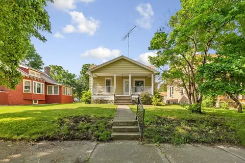 611 3rd Ave NE, Waseca, MN 56093