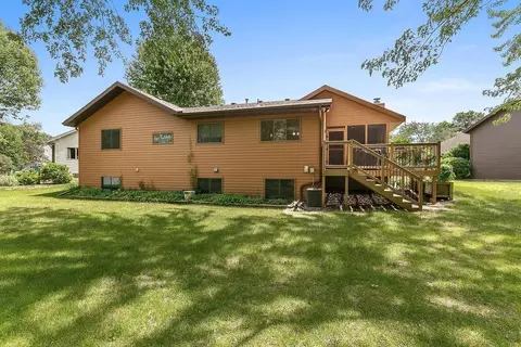 2105 Killeen Ct, Saint Cloud, MN 56301 photo 2