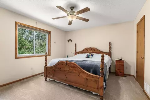 2105 Killeen Ct, Saint Cloud, MN 56301 photo 13
