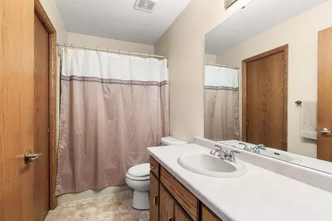 2105 Killeen Ct, Saint Cloud, MN 56301 photo 18
