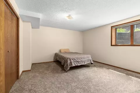 2105 Killeen Ct, Saint Cloud, MN 56301 photo 17