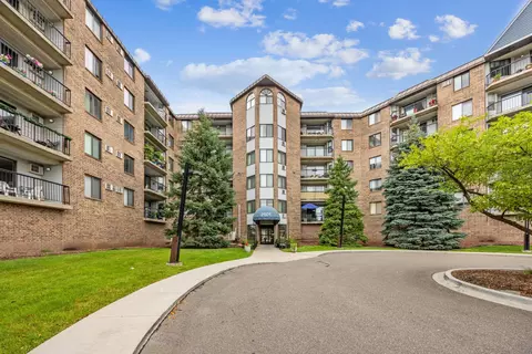 2601 Kenzie Ter #324, Saint Anthony, MN 55418
