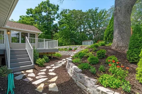 1774 Walnut Ln, Eagan, MN 55122 photo 19