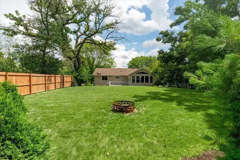 1774 Walnut Ln, Eagan, MN 55122 photo 20