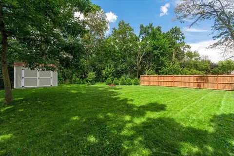 1774 Walnut Ln, Eagan, MN 55122 photo 21
