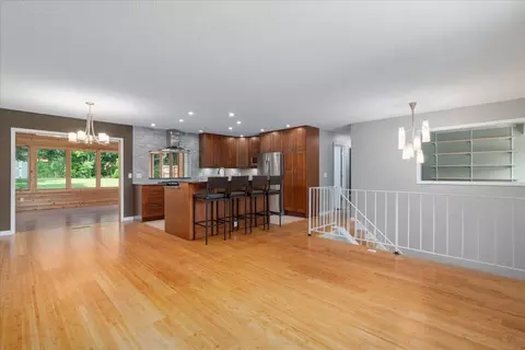 1774 Walnut Ln, Eagan, MN 55122 photo 7