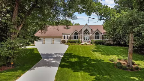 17751 Oakland Dr NE, Ham Lake, MN 55304
