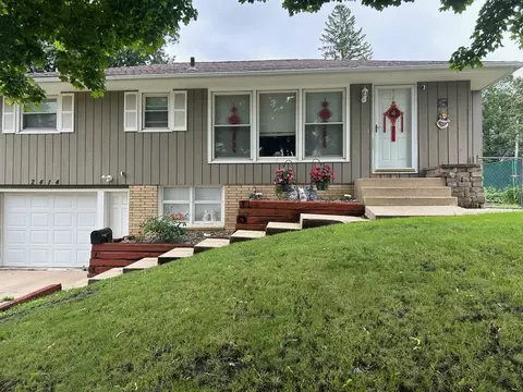 2414 23rd Ave NW, Rochester, MN 55901