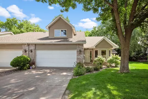 5964 Bren Cir, Minnetonka, MN 55343