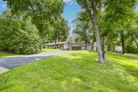 14139 Rhode Island Ave, Savage, MN 55378