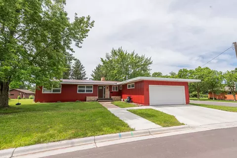 357 5th St SW, Perham, MN 56573