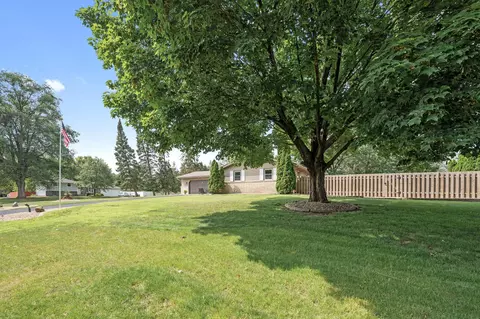 11901 Porter Dr, Champlin, MN 55316 photo 6