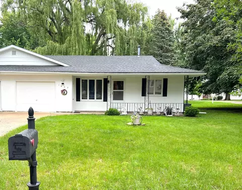 1602 Gateway Dr, Albert Lea, MN 56007